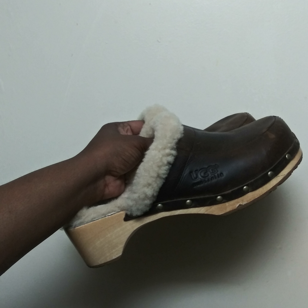 Ugg Clogs